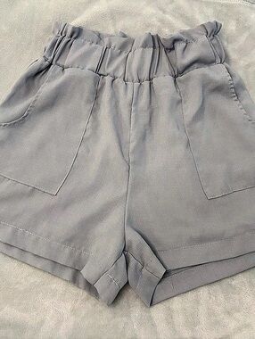 MAZE High Waist Shorts in Gray Size Small Like New